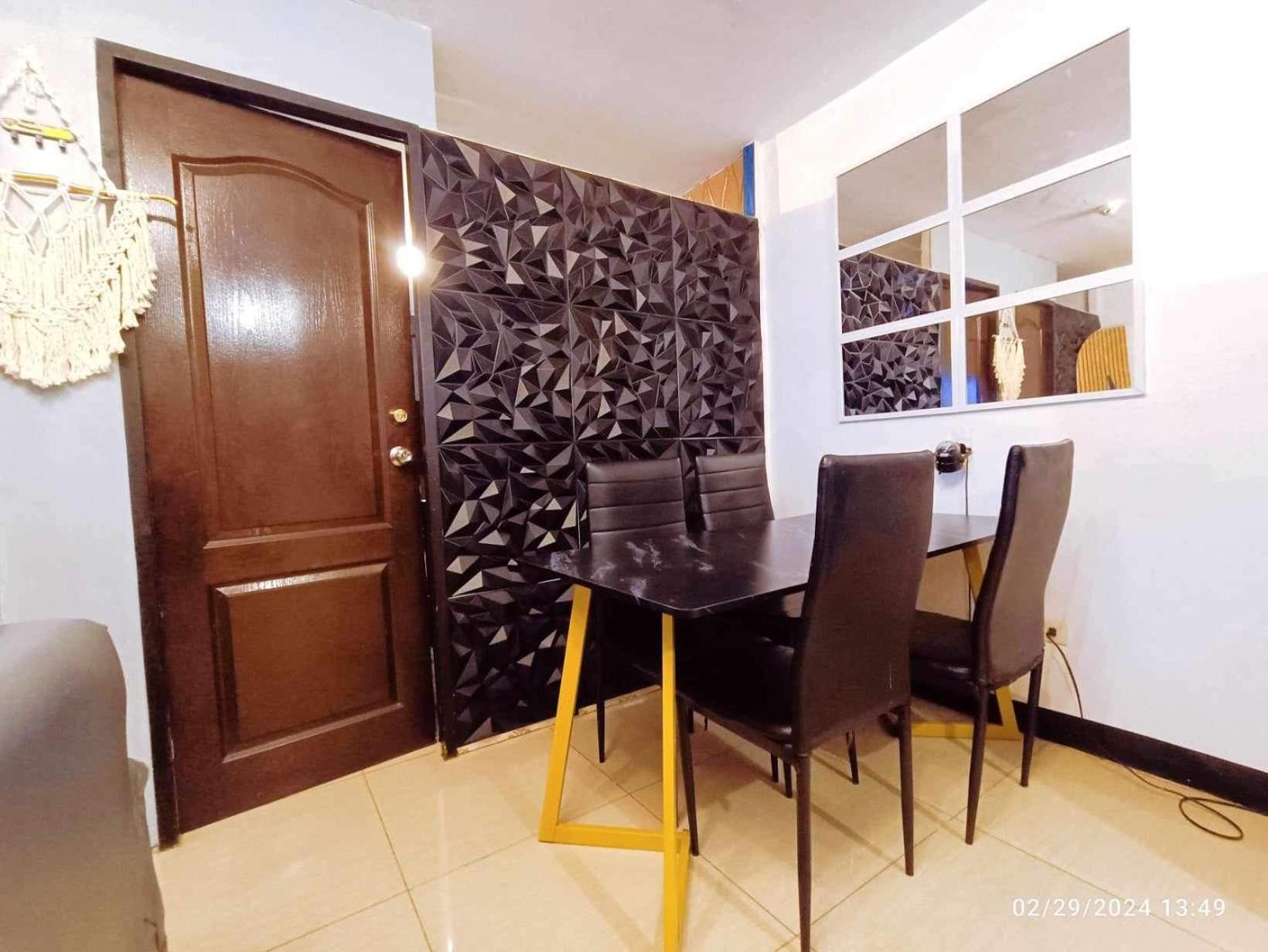 Mamby Gray'S Place Balcony, Karaoke ,Wifi,Netflix &Kitchen Imus Extérieur photo