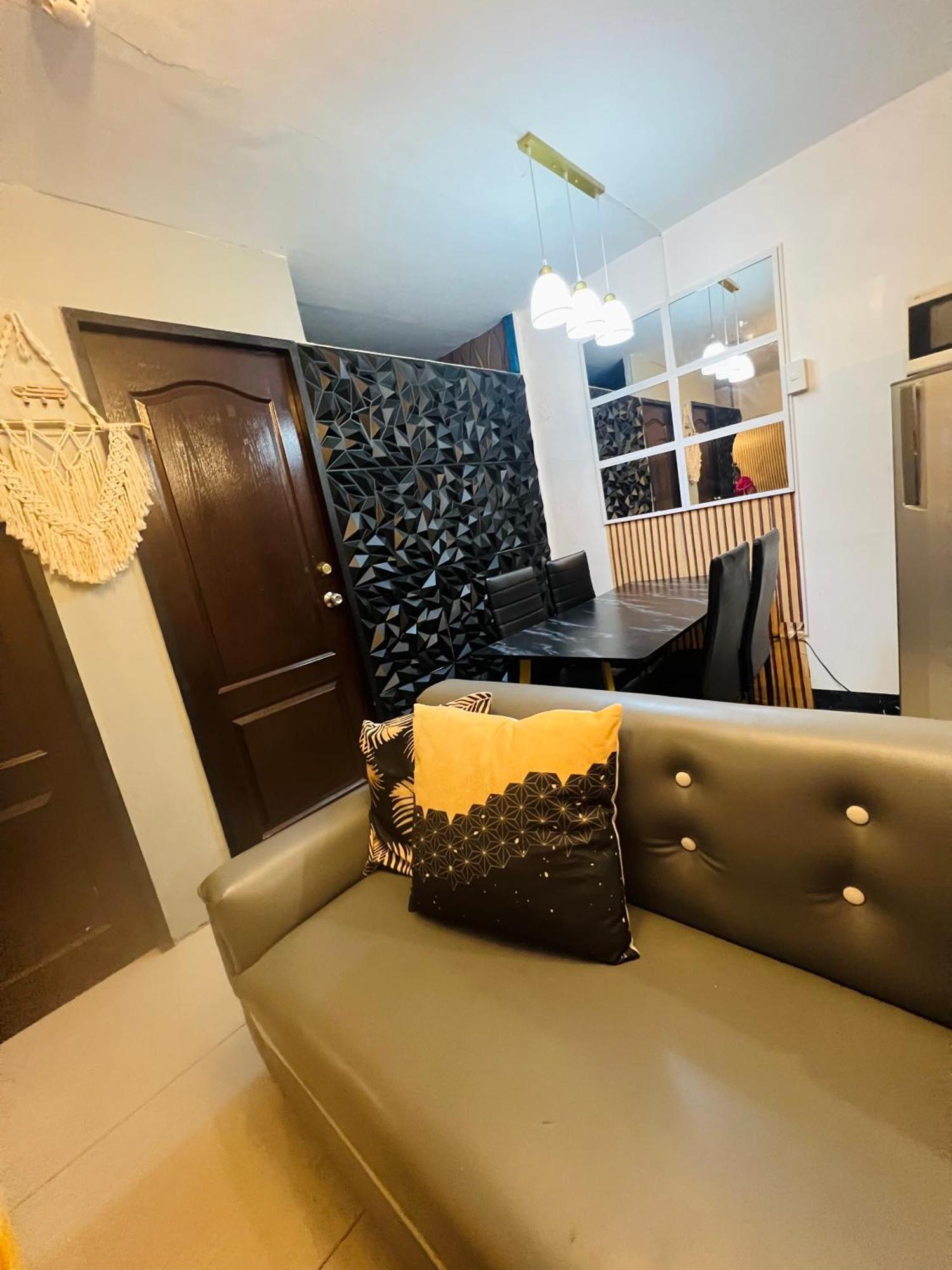 Mamby Gray'S Place Balcony, Karaoke ,Wifi,Netflix &Kitchen Imus Extérieur photo